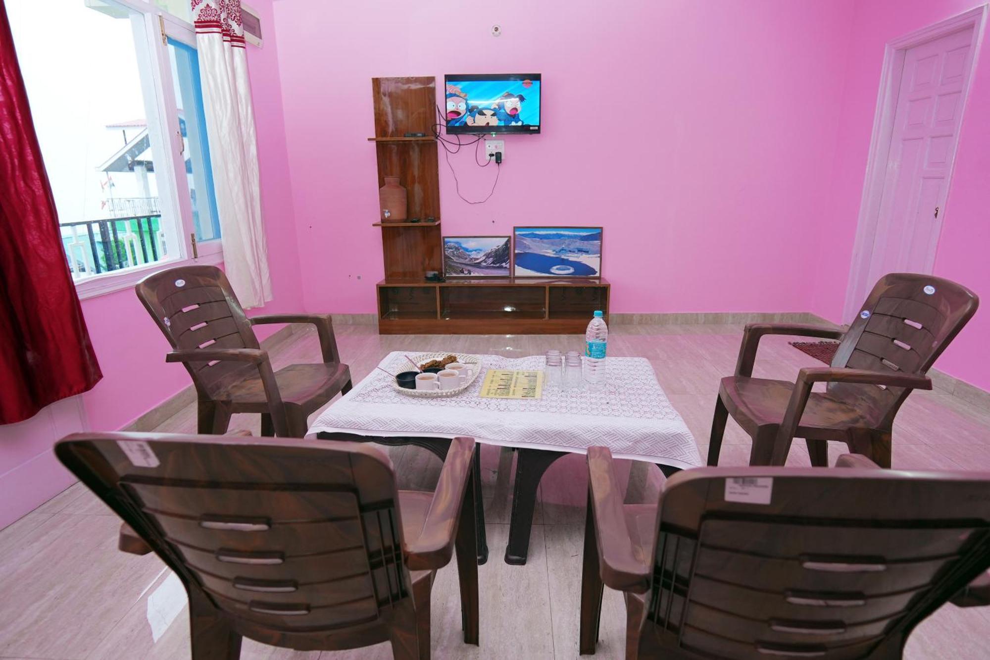 Shimla Hills Apartments 2Bhk 外观 照片