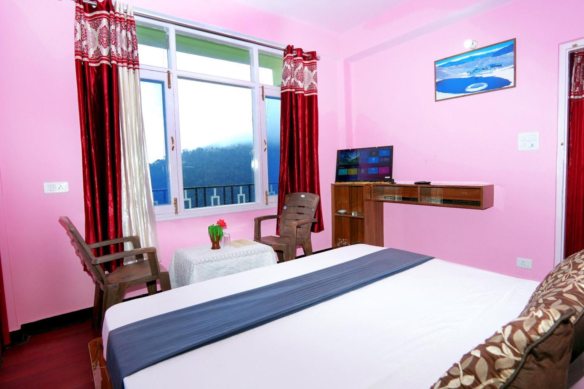 Shimla Hills Apartments 2Bhk 外观 照片